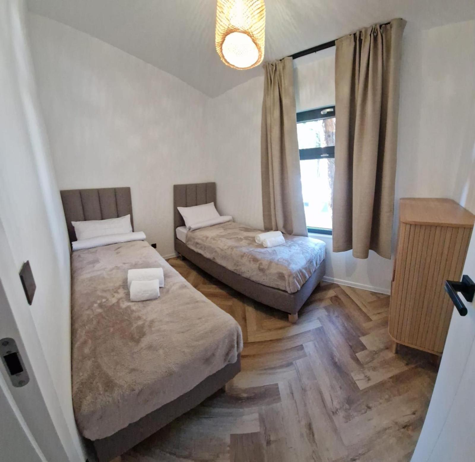 Fly House Leba Villa ภายนอก รูปภาพ